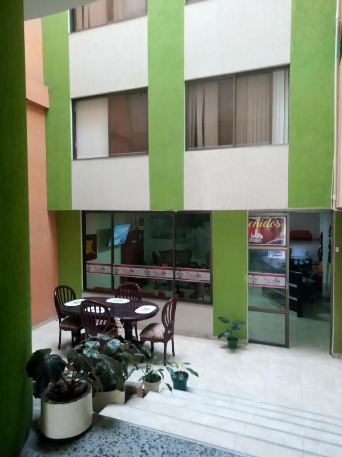 Hotel Del Parque Velez Exterior photo